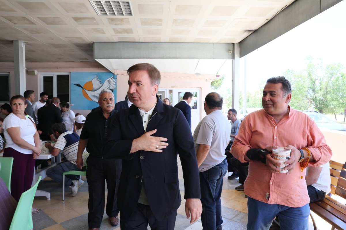 Ulalar Cemevi'nde aşure günü 
