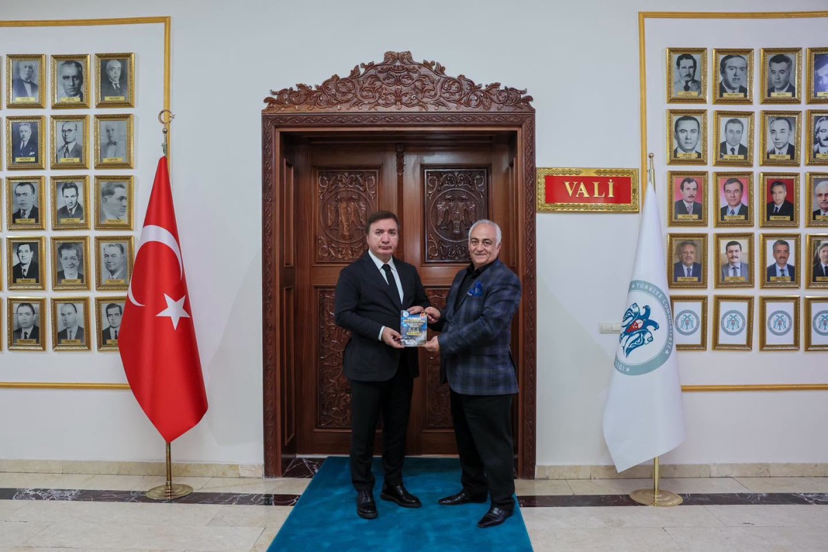 Erzincan Basın Çalıştayı’nın Sonuç Raporu Vali Aydoğdu’ya Sunuldu