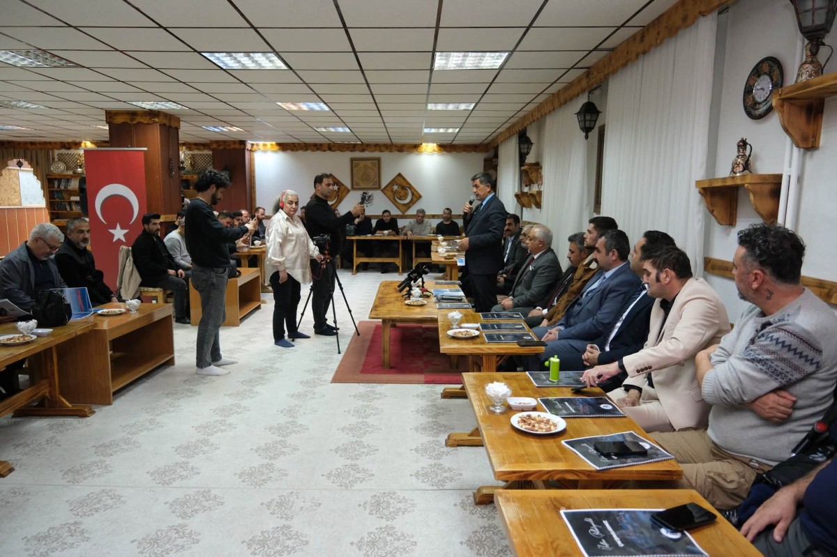 Başkan Aksun, Gazetecilerle Bir Araya Geldi