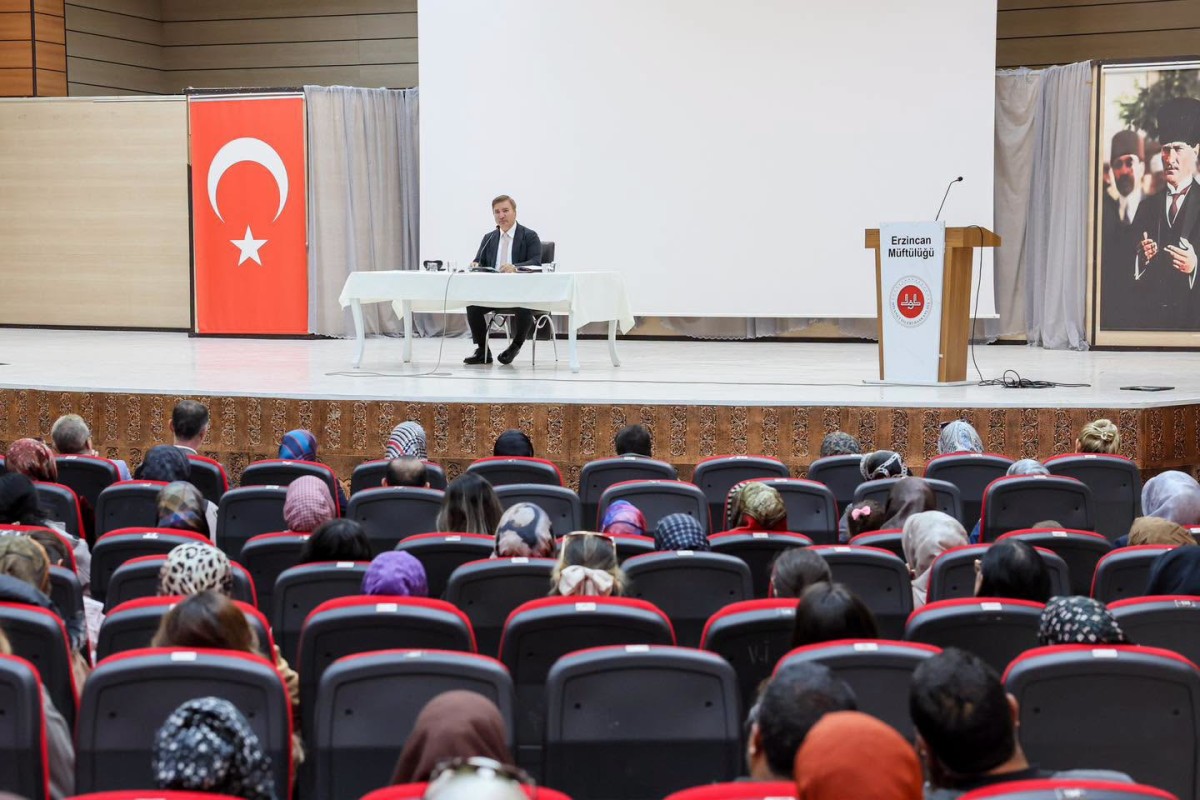 Erzincan’da Okul Güvenliği Masaya Yatırıldı: Vali Aydoğdu’dan Ailelere Önemli Mesajlar