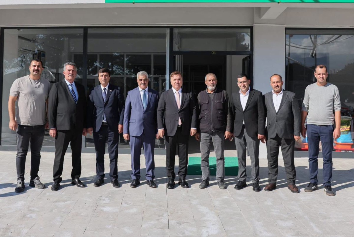 Vali Hamza Aydoğdu’dan Erzincan Pancar Ekicileri Kooperatifine Ziyaret