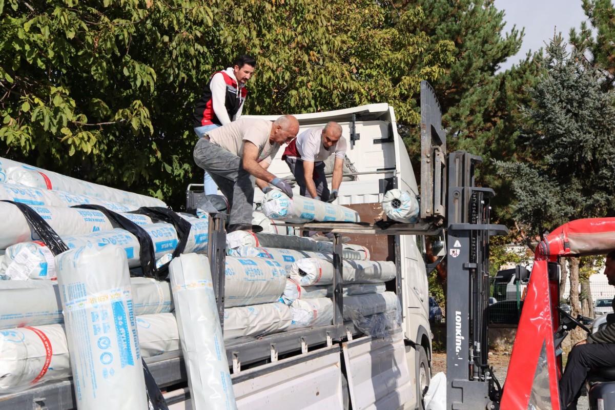Erzincan’da 28 Üreticiye Sera Desteği