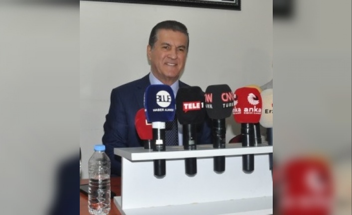 Sarıgül, ‘gazeteciler gününün kutlanmayı değil mücadeleyi gerektirdiği bir dönemdeyiz’