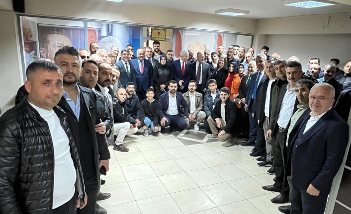 AK Parti Erzincan Teşkilatında  Bayramlaşma Programı Gerçekleştirildi