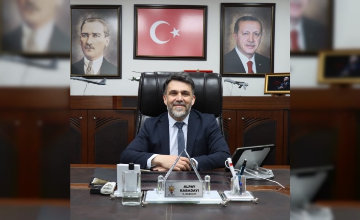 “BU VATAN, ŞEHİTLERİMİZİN CANIYLA, GAZİLERİMİZİN İNANCIYLA KURTARILDI”