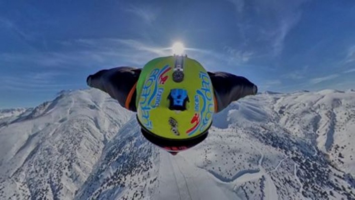Ergan Dağı Kayak Merkezinde, Wingsuit Atlayışı Nefesleri Kesti