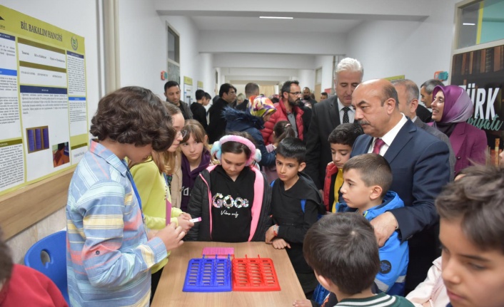 ‘Bilim Fuarı’ Erzincan Bilim ve Sanat Merkezinde Yapıldı