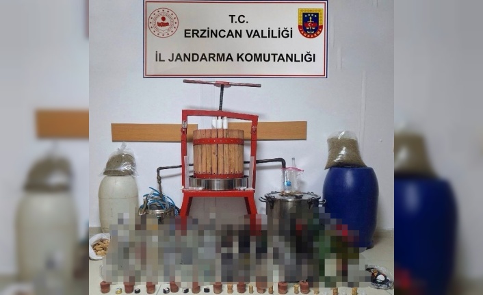 Erzincan’da 50 litre sahte alkol ele geçirildi