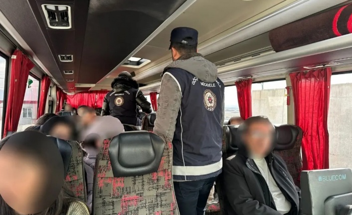 Erzincan’da göç ve göçmen kaçakçılığı operasyonu