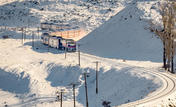 Tren ilk seferinde 12 Aralık’ta Erzincan’da olacak