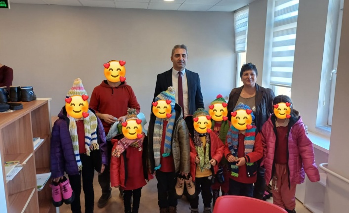 Erzincan’da 100 öğrenciye giyecek yardımı