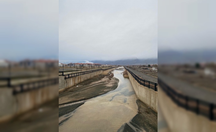 Erzincan ve Çevrelerinde Beklenen Kuvvetli Yağışlara Dikkat !