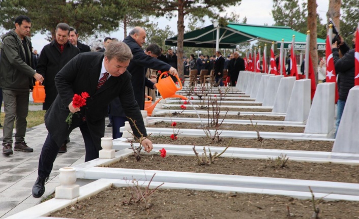 Erzincan’da Çanakkale Şehitleri Anıldı