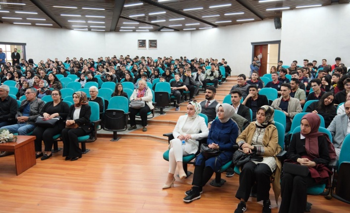 Yazılım Mühendisliği Konusunda Eğitim Verildi