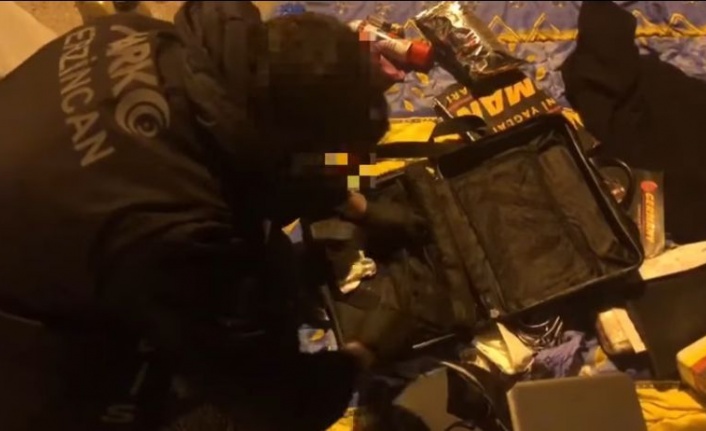 Erzincan’da 16,40 gram Metamfetamin ve 2 adet cam aparat  ele geçirildi