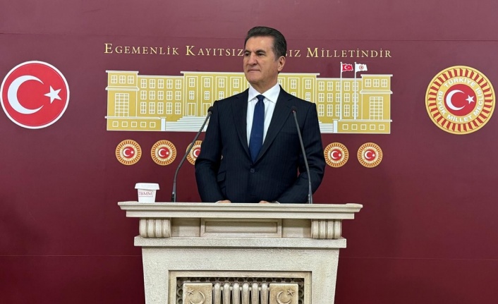 Milletvekili Sarıgül, yaptığı çalışmaları bir kitapla anlattı