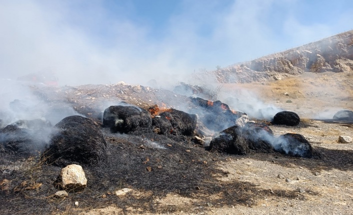 Erzincan'da Saman ve Atık Yangını Büyümeden Söndürüldü
