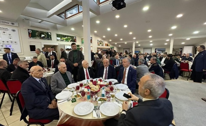 AK Parti Erzincan Milletvekili Süleyman Karaman, EKEV İftar Programına Katıldı