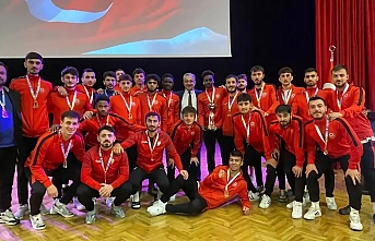 EBYÜ’de Üniversiteler Arası Bölgesel Ligler Futbol Turnuvası Sona Erdi