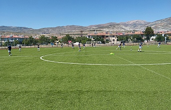 17 Yaş Altı Türkiye Futbol Şampiyonası Erzincan’da başladı
