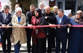 Erzincan’ın Tek Kadın Fotoğrafçısı Merve Arslan, Stüdyosunu Hizmete Açtı
