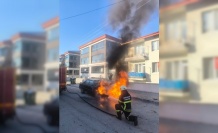 İtfaiye Hızla Müdahale Ederek Alevleri Kontrol Altına Aldı