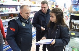 Zabıta Ekiplerinden Market Denetimi