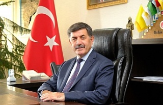 Başkan Aksun;öğretmenler gününü en içten duygularımla...