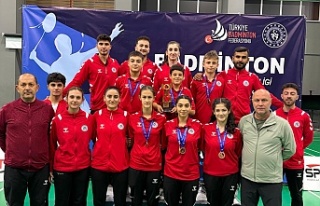 Erzincan Badminton Süper Lig'de Gurur Verdi