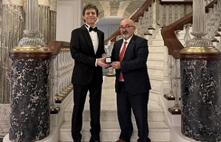 Akif Manaf’a Bir Barış Ödülü Daha: Dünyaca...