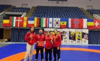 Güreş Milli Takımı Romanya'da Şampiyonluğa ulaştı