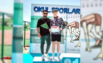 Erzincanlı sporcu gülle atmada türkiye ikincisi oldu