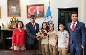 Öğrencilerden Belediye Başkanı  Aksun’a Ziyaret