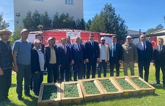 Erzincan’da Çiftçilere Tohum ve Fide Dağıtımı Yapıldı