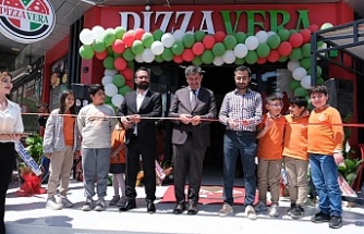 Erzincan’da Lezzet Yolculuğu Başladı: Pizza Vera Hizmete Açıldı