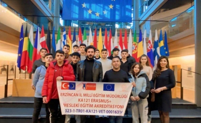 Erzincan’dan programa 15 öğrenci katıldı