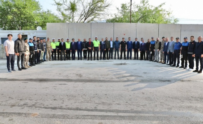 Vali Aydoğdu'dan Bayram Ziyaretleri: Güvenlik Güçlerine Teşekkür, Sürücülere Uyarı