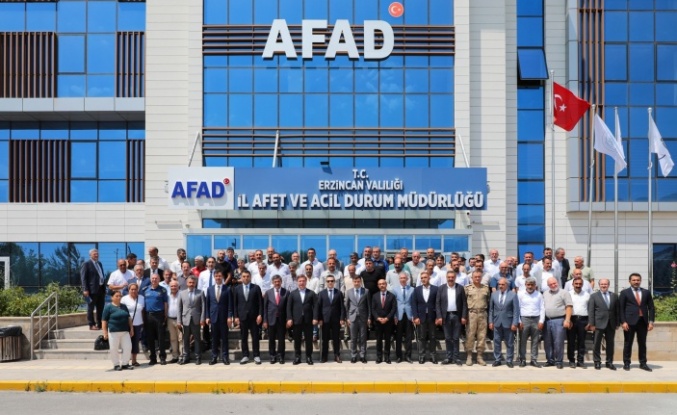 Vali Aydoğdu'dan Hizmet ve Tevazu Vurgusu"