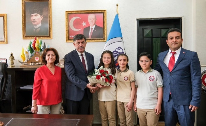 Öğrencilerden Belediye Başkanı  Aksun’a Ziyaret