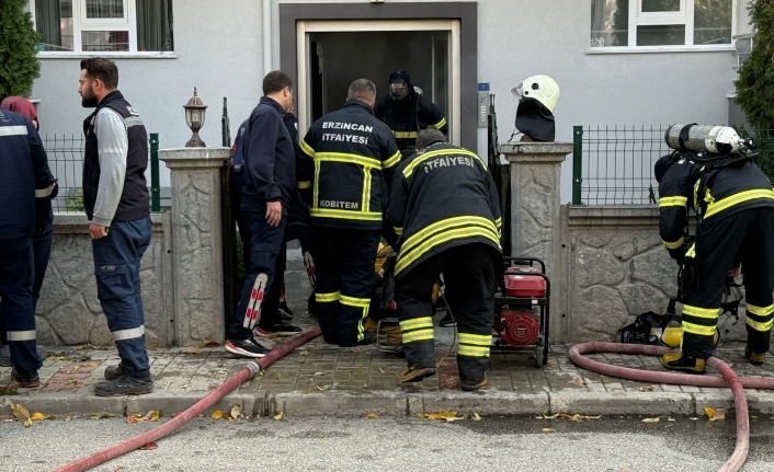 Apartman Bodrumunda Yangın Çıktı, Ekipler Müdahale Ederek Söndürdü