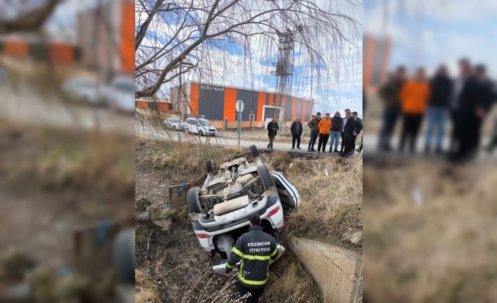 Kontrolden Çıkan Araç Araziye Uçtu