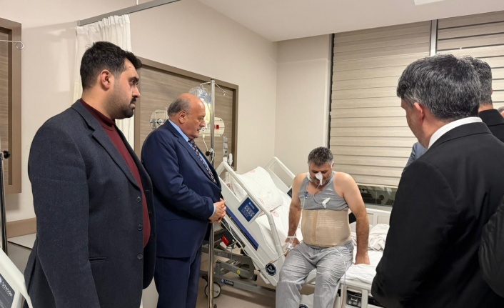 Milletvekili Karaman’dan Gazeteci İsmail Seven’e Hastanede Ziyaret