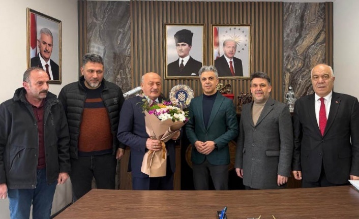 AK Parti'den, 14 Mart Tıp Bayramı’nda Sağlık Çalışanlarına Ziyaret